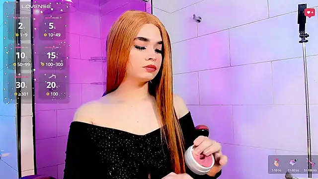 Lana Ride  online show from May 15, 11:28 am