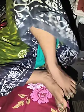 Snapshot of deahi_bhabi_chhdei chatting on June 6, 10:20 am deahi bhabi chhdei online show from June 6, 10:20 am