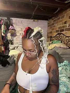 angelbby  online show from July 9, 2:04 am