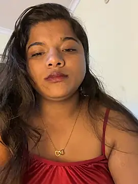 Snapshot of Kitttooo chatting on July 19, 10:35 pm Kitttooo online show from July 19, 10:35 pm