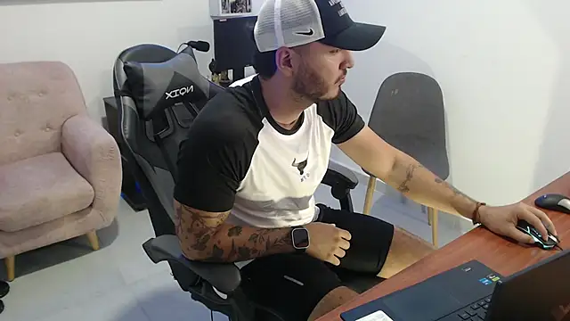 Thiago 420 online show from May 28, 11:02 pm