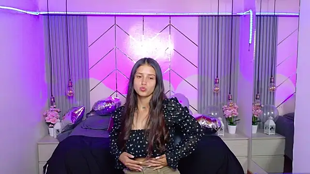 Sofysoul online show from June 3, 8:36 pm