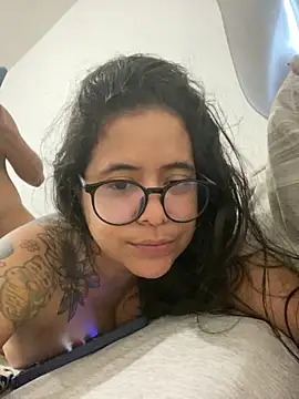 Snapshot of MarianaAraujoBasile chatting on June 8, 5:24 pm MarianaAraujoBasile online show from June 8, 5:24 pm
