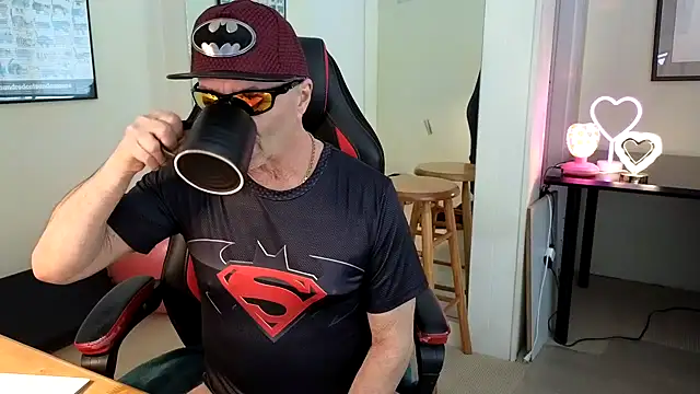 hotdadbod online show from February 2, 9:23 pm