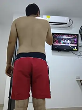 Snapshot of Alejo10051 chatting on June 19, 1:21 am Alejo10051 online show from June 19, 1:21 am