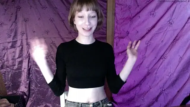 Snapshot of AlexaWetDream chatting on May 12, 2:36 pm AlexaWetDream online show from May 12, 2:36 pm