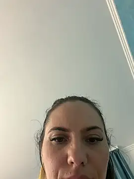 BabyyDoll21 online show from June 2, 7:05 pm