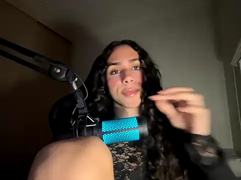 marquezaaa online show from May 26, 1:45 am