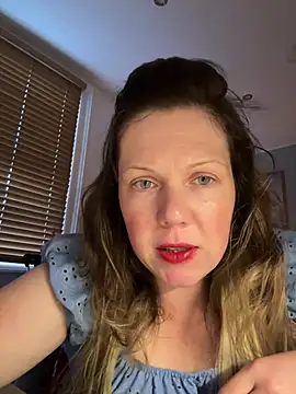 Snapshot of anabellefetish1 chatting on May 19, 6:36 pm anabellefetish1 online show from May 19, 6:36 pm