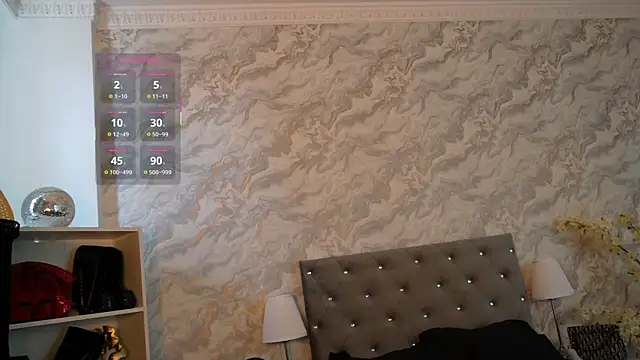 Snapshot of AmyyyDiamond chatting on July 2, 11:05 am AmyyyDiamond online show from July 2, 11:05 am