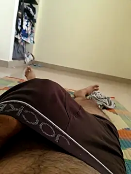 1Horny Boy1 online show from June 19, 5:01 am