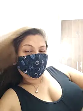 Snapshot of hot_kiran2000 chatting on May 23, 6:45 pm hot kiran2000 online show from May 23, 6:45 pm