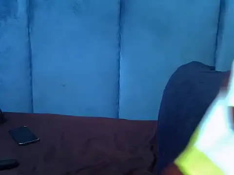 Queenleahx online show from May 20, 5:57 am