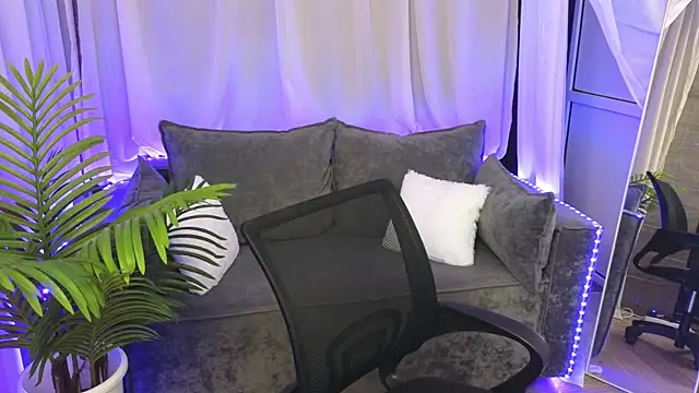 Snapshot of lollyy_pop chatting on May 20, 1:34 am lollyy pop online show from May 20, 1:34 am