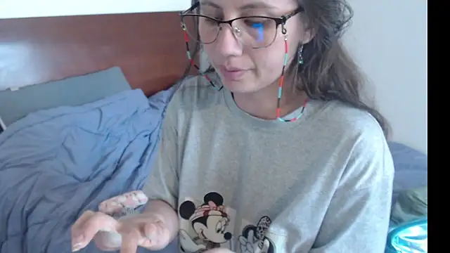 Snapshot of natasha_sex1 chatting on June 5, 10:04 pm natasha sex1 online show from June 5, 10:04 pm