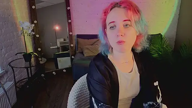 ScarlettSparkss online show from May 22, 5:25 am