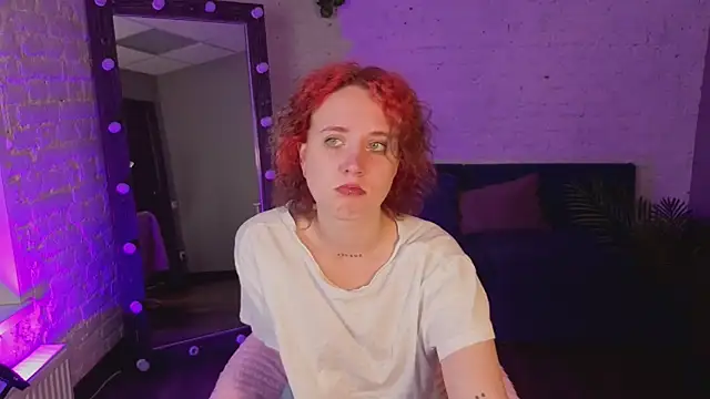 ScarlettSparkss online show from June 17, 5:32 am