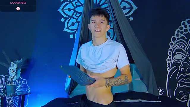 Tristan Kane online show from June 2, 12:29 pm