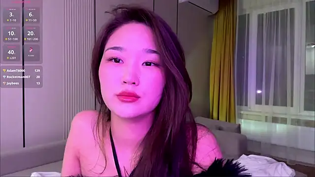 Snapshot of very_hot_japanese_girl chatting on July 3, 4:35 pm very hot japanese girl online show from July 3, 4:35 pm