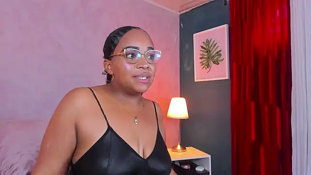Snapshot of rouses_malih chatting on July 2, 6:36 pm rouses malih online show from July 2, 6:36 pm