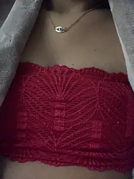 Snapshot of Bethy01 chatting on June 2, 10:01 pm Bethy01 online show from June 2, 10:01 pm
