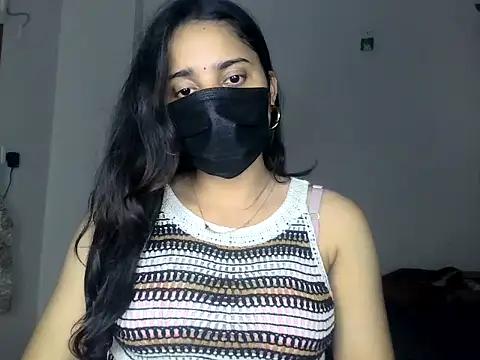Snapshot of priyanks_sharma37 chatting on June 27, 12:22 pm priyanks sharma37 online show from June 27, 12:22 pm