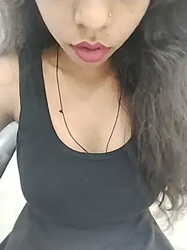 Snapshot of sexy_anaya0 chatting on June 26, 3:44 am sexy anaya0 online show from June 26, 3:44 am