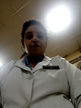 Snapshot of tanya2610 chatting on July 7, 3:53 am tanya2610 online show from July 7, 3:53 am