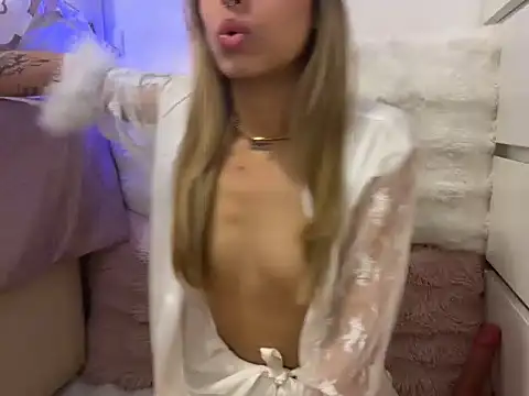 PrincessPeach001 online show from May 15, 2:02 pm