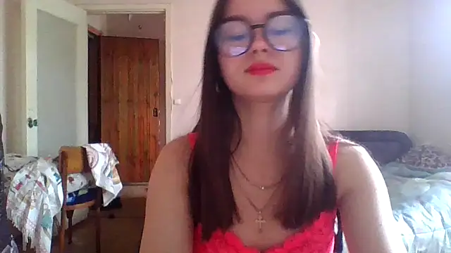 Snapshot of Bellochka201 chatting on June 22, 8:44 am Bellochka201 online show from June 22, 8:44 am