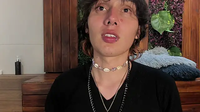 Snapshot of Brunodeluca_ chatting on June 27, 6:24 pm Brunodeluca online show from June 27, 6:24 pm