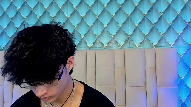 Sofia-Ethan online show from July 6, 5:37 pm