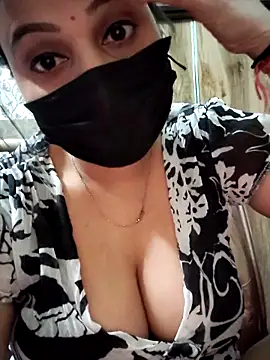 Snapshot of HORNI_SHALU50 chatting on May 31, 6:09 pm HORNI SHALU50 online show from May 31, 6:09 pm