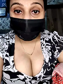 Snapshot of HORNI_SHALU50 chatting on June 2, 6:48 am HORNI SHALU50 online show from June 2, 6:48 am