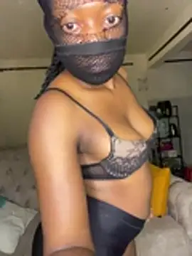 buyytt online show from May 25, 9:54 pm