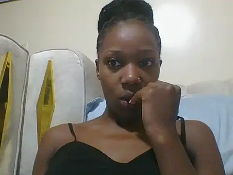 Snapshot of Sexycarll9 chatting on June 6, 6:07 am Sexycarll9 online show from June 6, 6:07 am