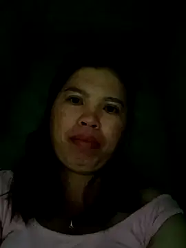 Snapshot of -Yeyi- chatting on June 21, 7:05 pm -Yeyi- online show from June 21, 7:05 pm