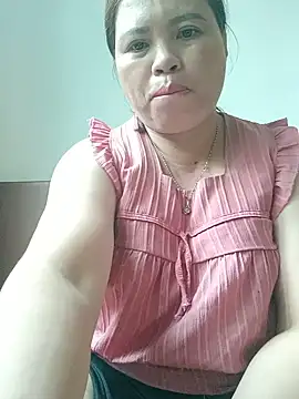 Snapshot of -Yeyi- chatting on June 29, 2:51 am -Yeyi- online show from June 29, 2:51 am