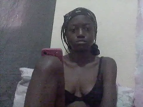 Hot-Ellah online show from May 27, 3:58 am