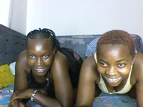 Snapshot of Ebony_sweet_slut chatting on June 9, 8:59 am Ebony sweet slut online show from June 9, 8:59 am