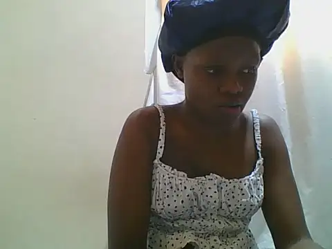 Sweetgal2025 online show from June 23, 6:55 am