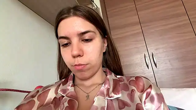 Snapshot of LaurindaStalford chatting on June 5, 4:02 pm LaurindaStalford online show from June 5, 4:02 pm