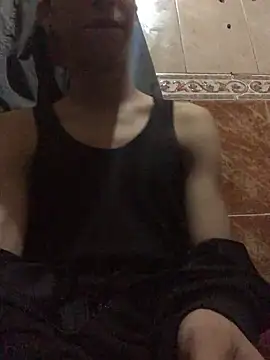 Snapshot of nour-gay chatting on June 1, 8:32 pm nour-gay online show from June 1, 8:32 pm
