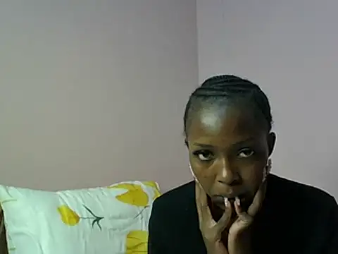 misslev online show from May 17, 5:20 pm