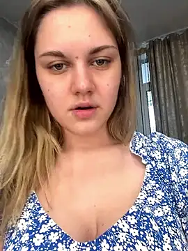 la lisa  online show from June 7, 6:39 am