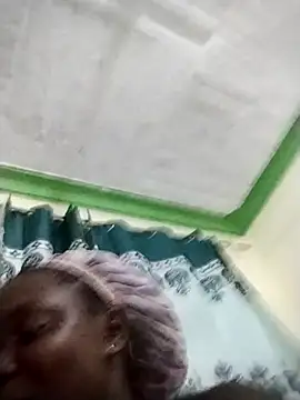 Snapshot of Hot_sweetgirl chatting on May 16, 8:07 pm Hot sweetgirl online show from May 16, 8:07 pm