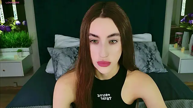 MadisonRen online show from June 13, 12:03 pm