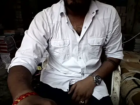 Snapshot of hardicckk chatting on June 25, 5:23 am hardicckk online show from June 25, 5:23 am