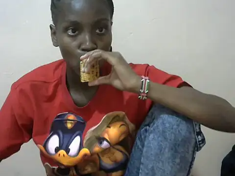 Snapshot of Sexytiny12 chatting on May 24, 6:13 pm Sexytiny12 online show from May 24, 6:13 pm