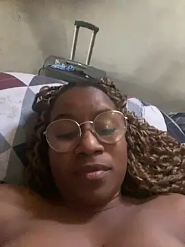Snapshot of cacauzinhababy chatting on July 3, 6:36 pm cacauzinhababy online show from July 3, 6:36 pm